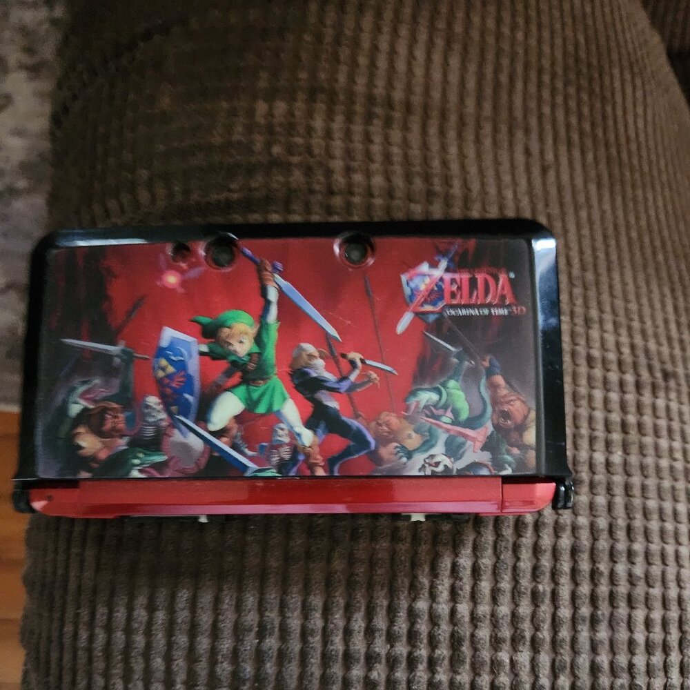 Nintendo 3DS with original box paperwork and extras